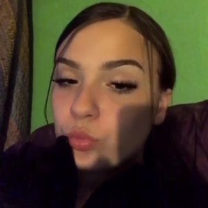 Meet your Posher, Kassidy